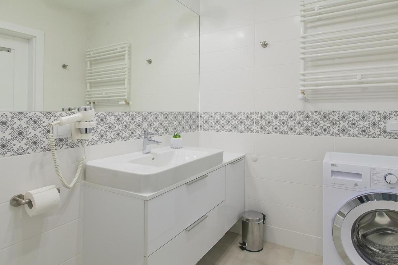 Mi Casa Holidays Park Apartment *